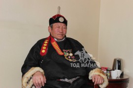 МУ-ын Алдарт уяач Чулуунбаатар