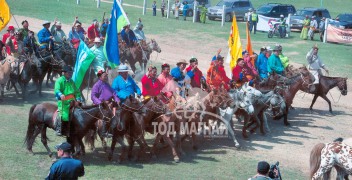Данхандаа цайтай, дансандаа мөнгөтэй 