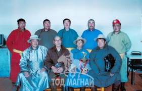 Данхандаа цайтай, дансандаа мөнгөтэй 