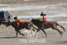 Мөнхөөгийн Батбаатарын цавьдар