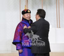 Говь-Алтай аймгийн Бигэр сумын уугуул МУ-ын Манлай уяач Лхагвын Батмөнх