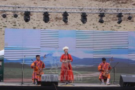 Дөрвөн Тод манлайн мялаалга наадам, “Очирваанийн шигшмэл хурд-2017” уралдаанаас...