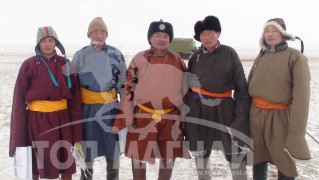 МУ-ын Алдарт уяач Ц.Жамбалсүрэн: Хаврын шар ус тамир муутгадаг