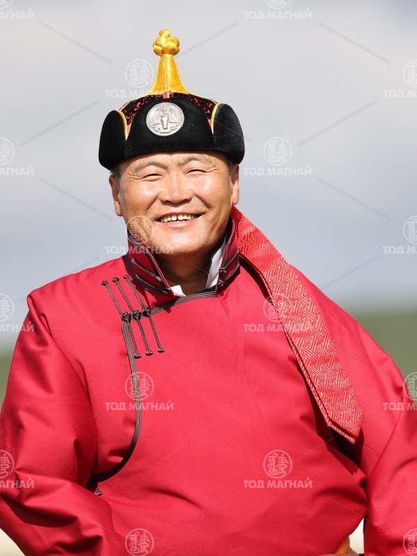 Аймгийн алдарт Хашбат